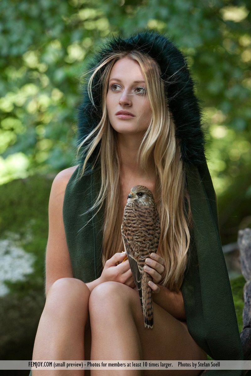 Carisha Nude in Nature