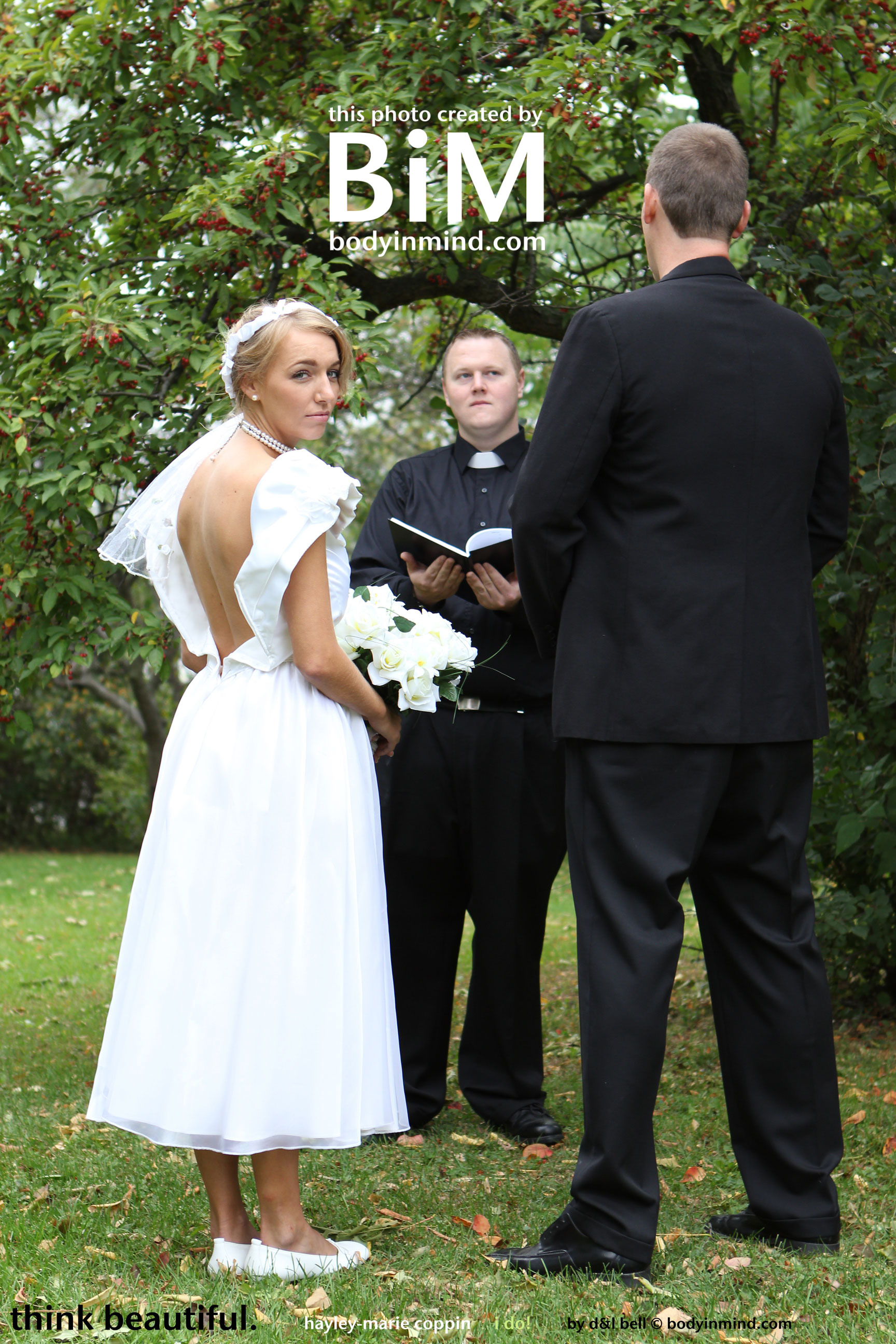 Hayley Marie Strips During her Wedding!