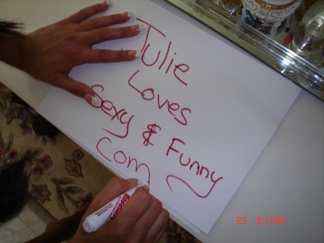 Julie 23
