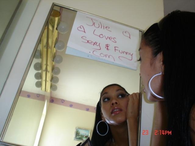 Julie 30