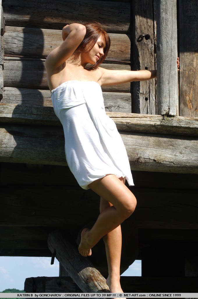 Katrin\'s Little White Dress