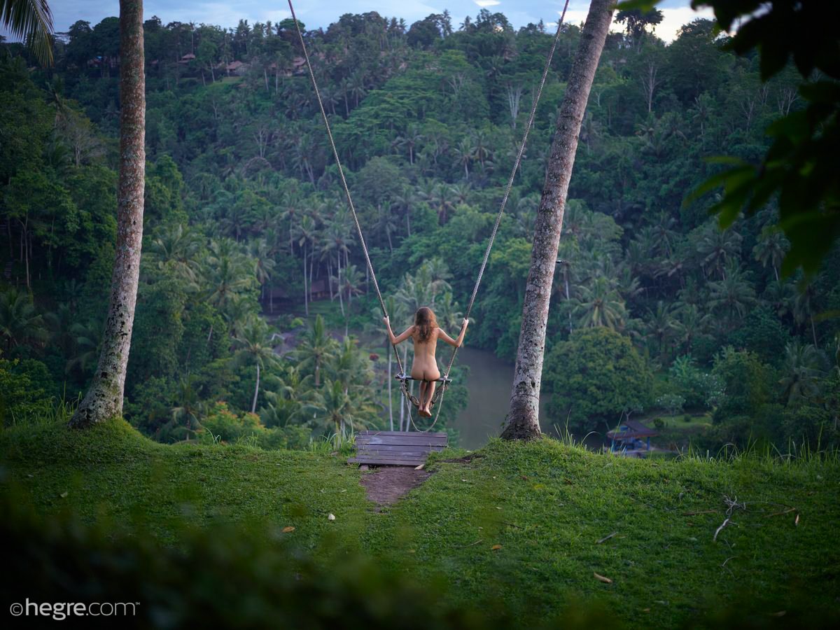 Katya Clover on an Incredible Swing