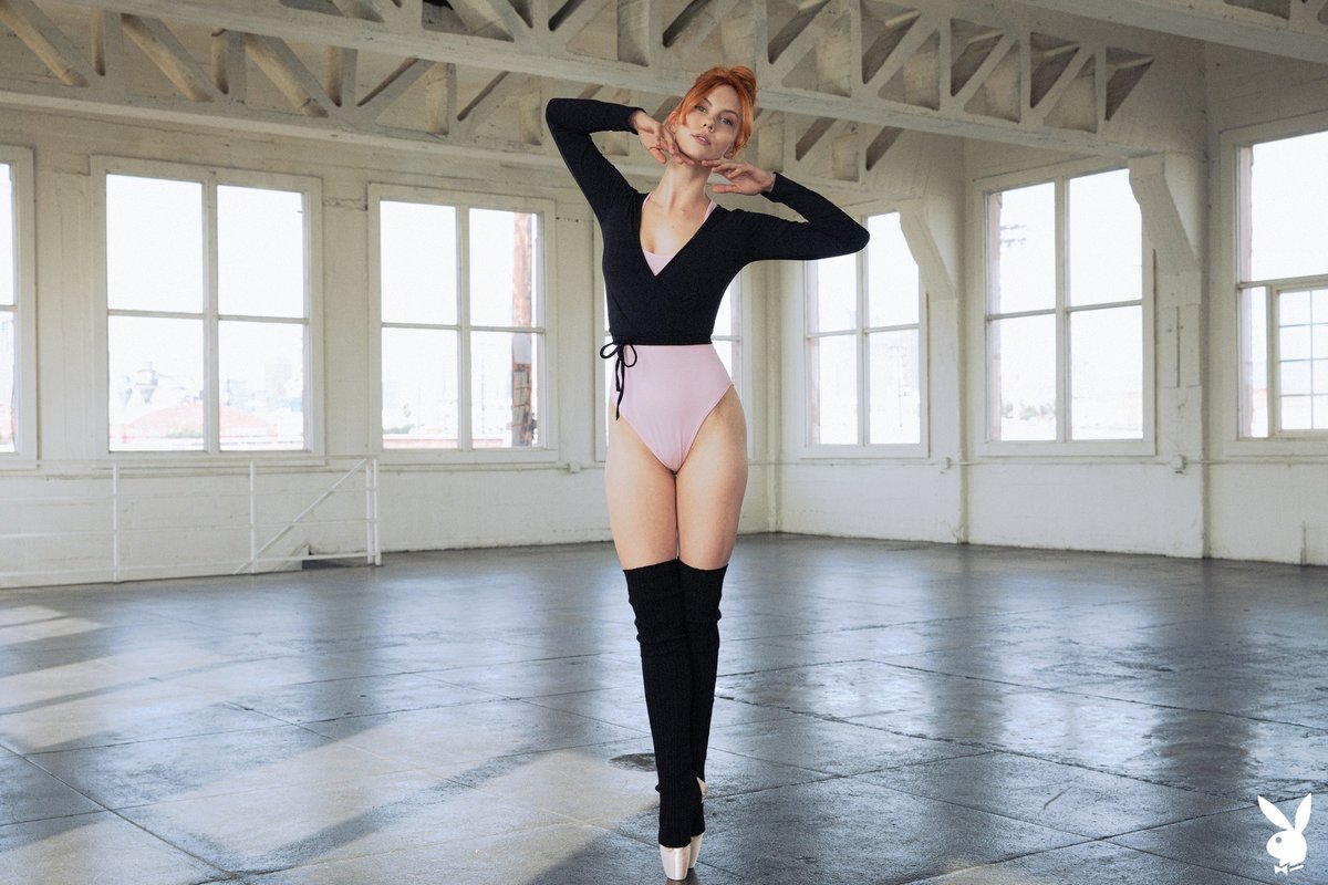 Kayla Naked in the Studio