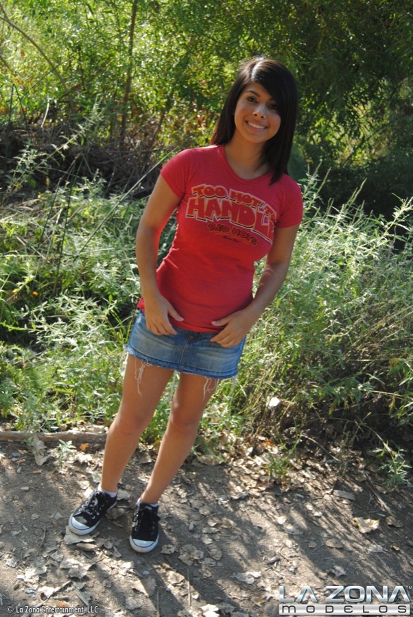 Leila Flashes in the Woods