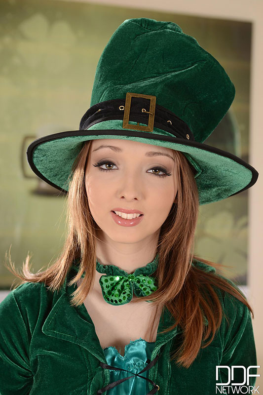 Lucie Wilde the Sexy Leprechaun