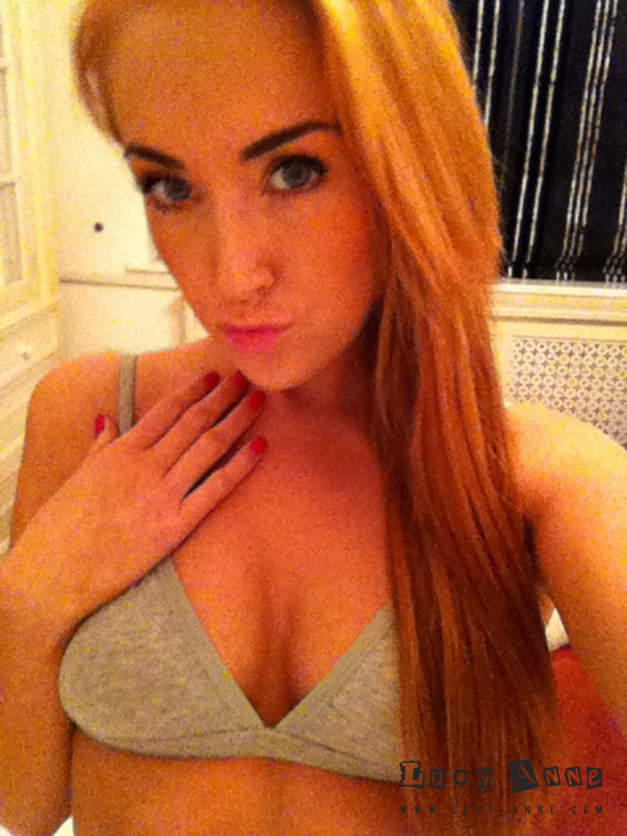 Lucy Anne\’s Self Shot Strip