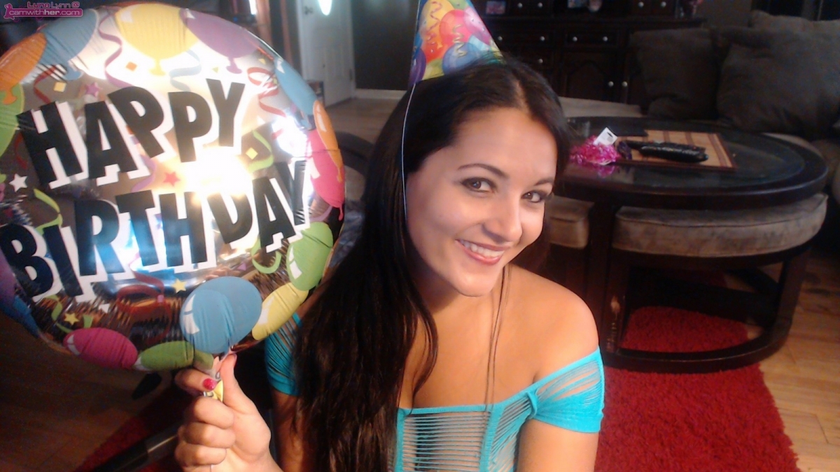 Luna Lynn Celebrates CWH Turning 10!
