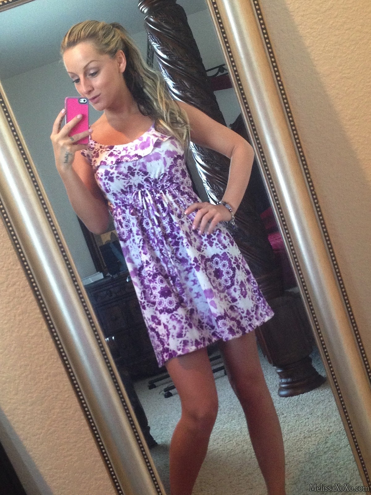Melissa XOXO\’s Fun Self Shot Pics