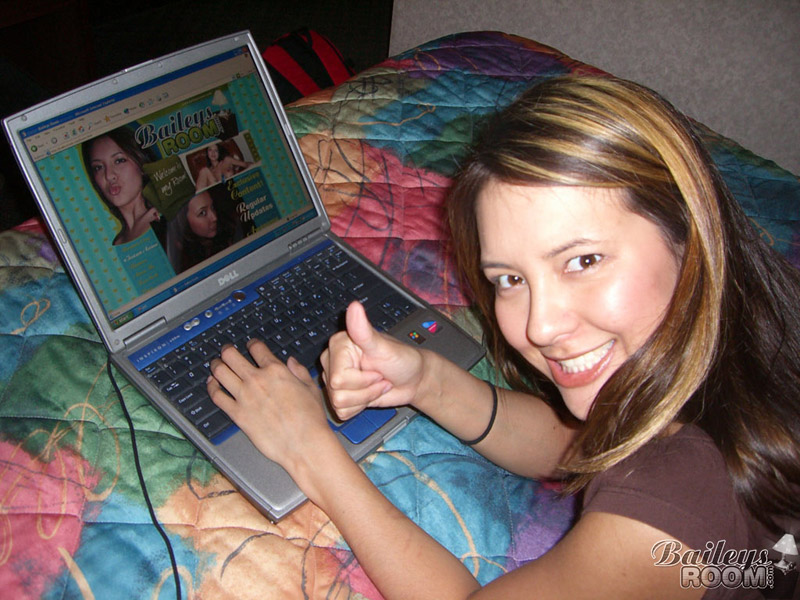 More Bailey Nylons And Laptop 16