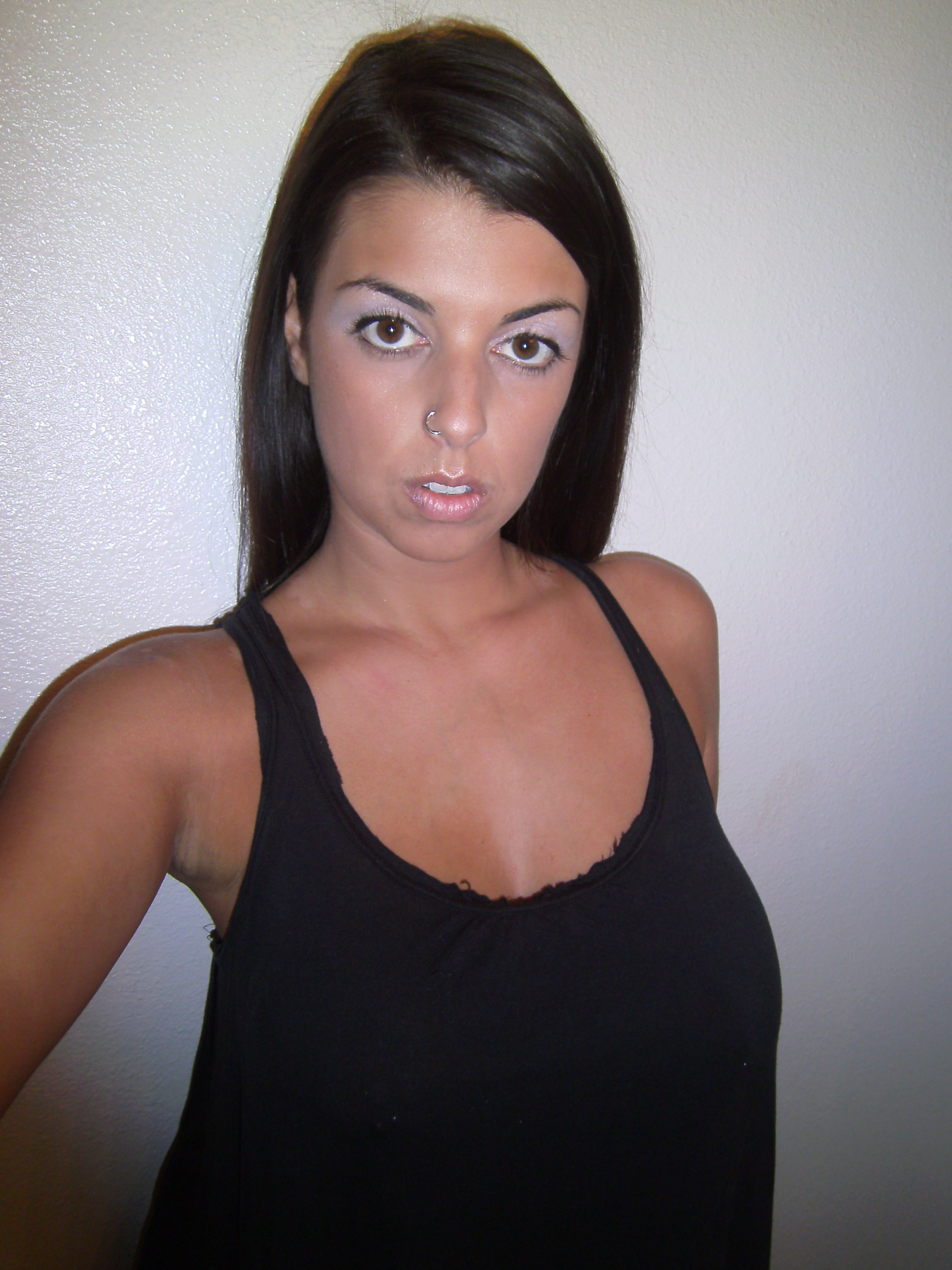WDYWTSN Winner Ela\'s Sexy Selfies