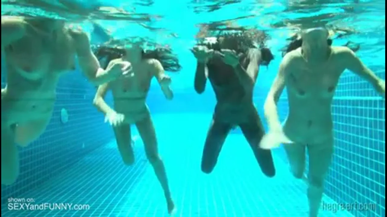 4 Nude Mermaids Underwater