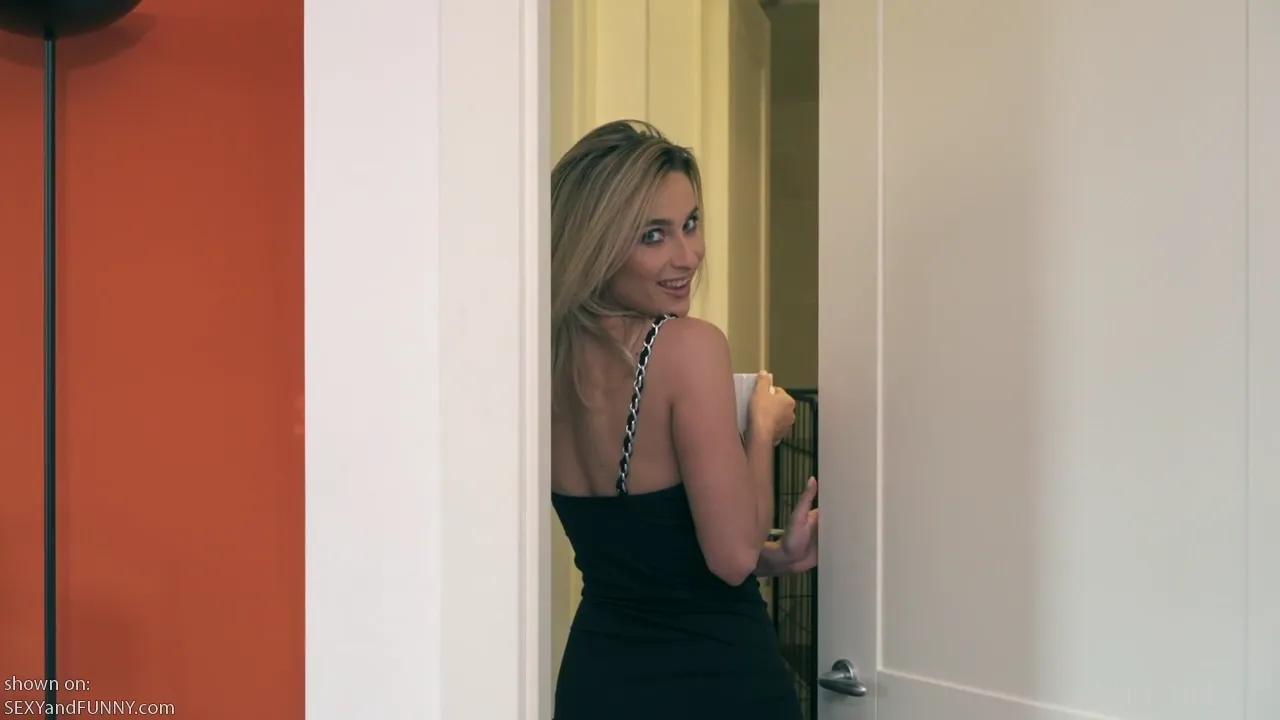 A Relaxing Tea with Cara Mell