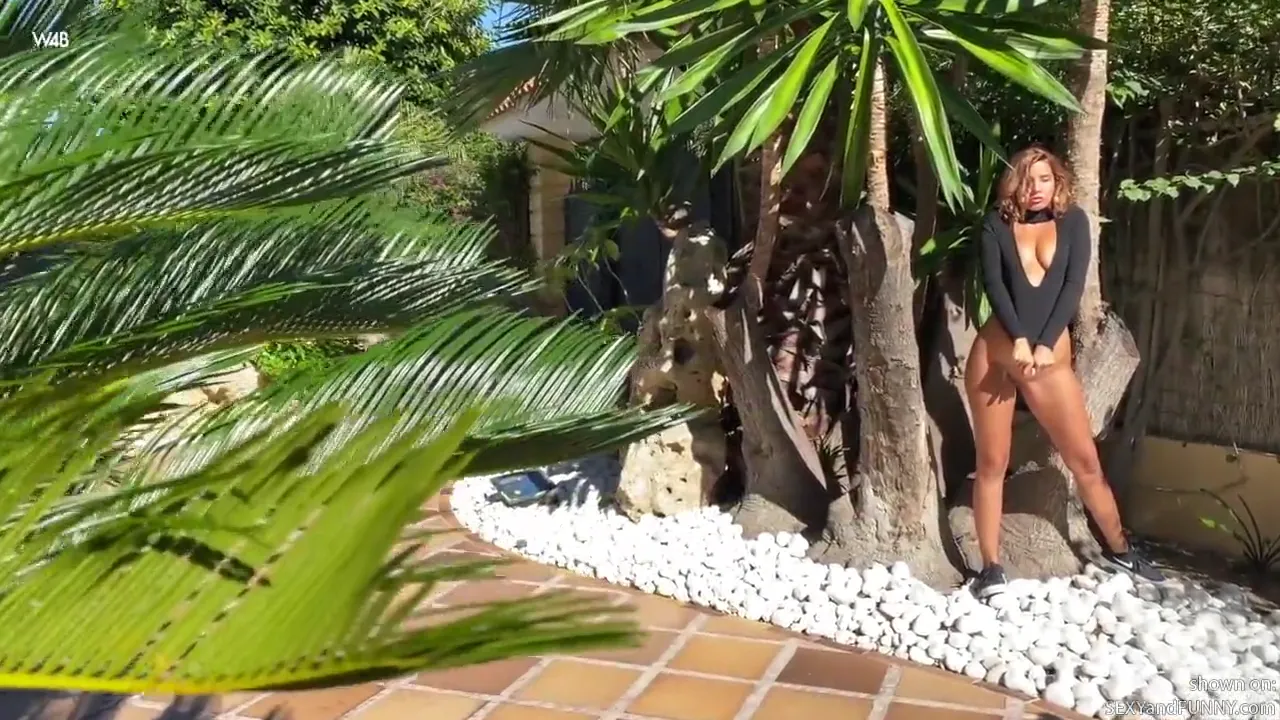 Agatha Vega in Slow Motion