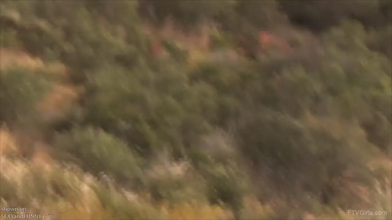 Ashley Bounces when She Runs