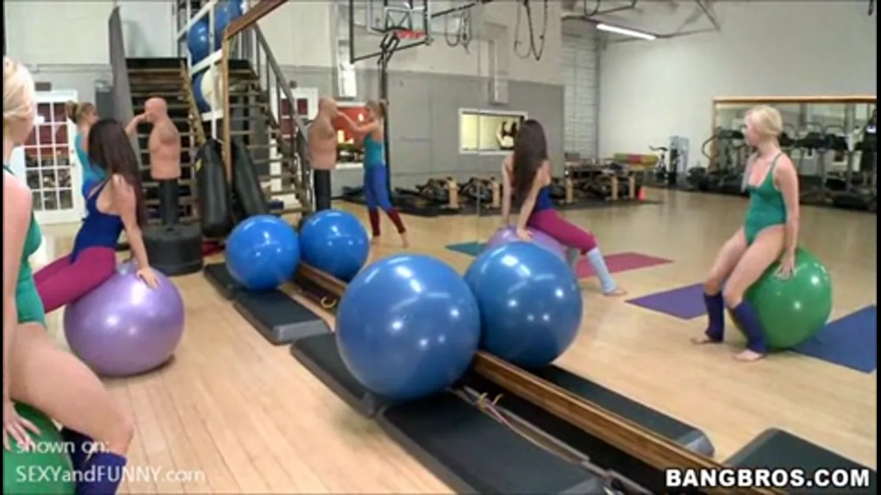 Boobs Slipping Out During ‘Yoga’ Leads to a Lesbian Threesome