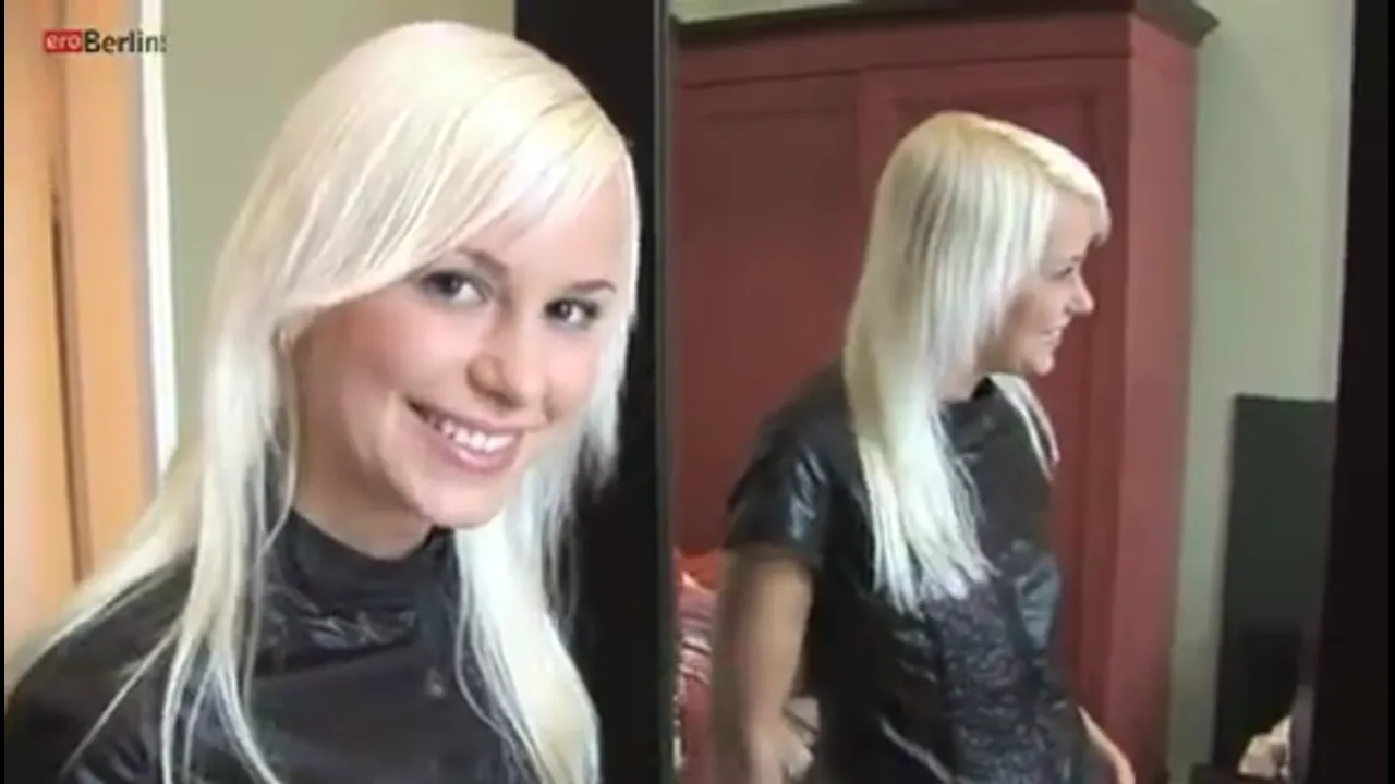 Czech Lola Strips Off her Sexy Outfit