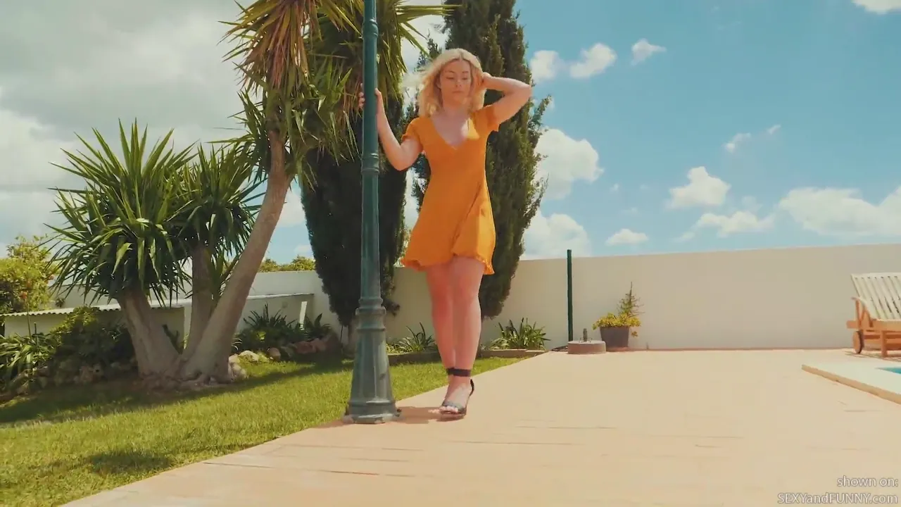 Elle Hunter at the Pool