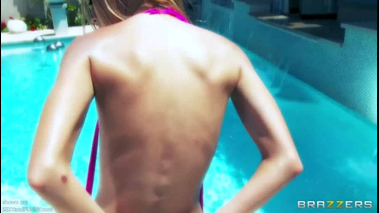 Jada and Jessie in Tiny Bikinis at The Pool