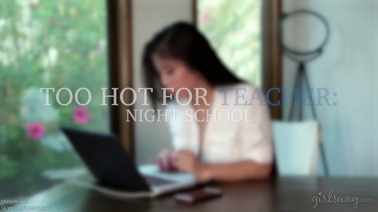 Jade Kush is a Sexy Tutor
