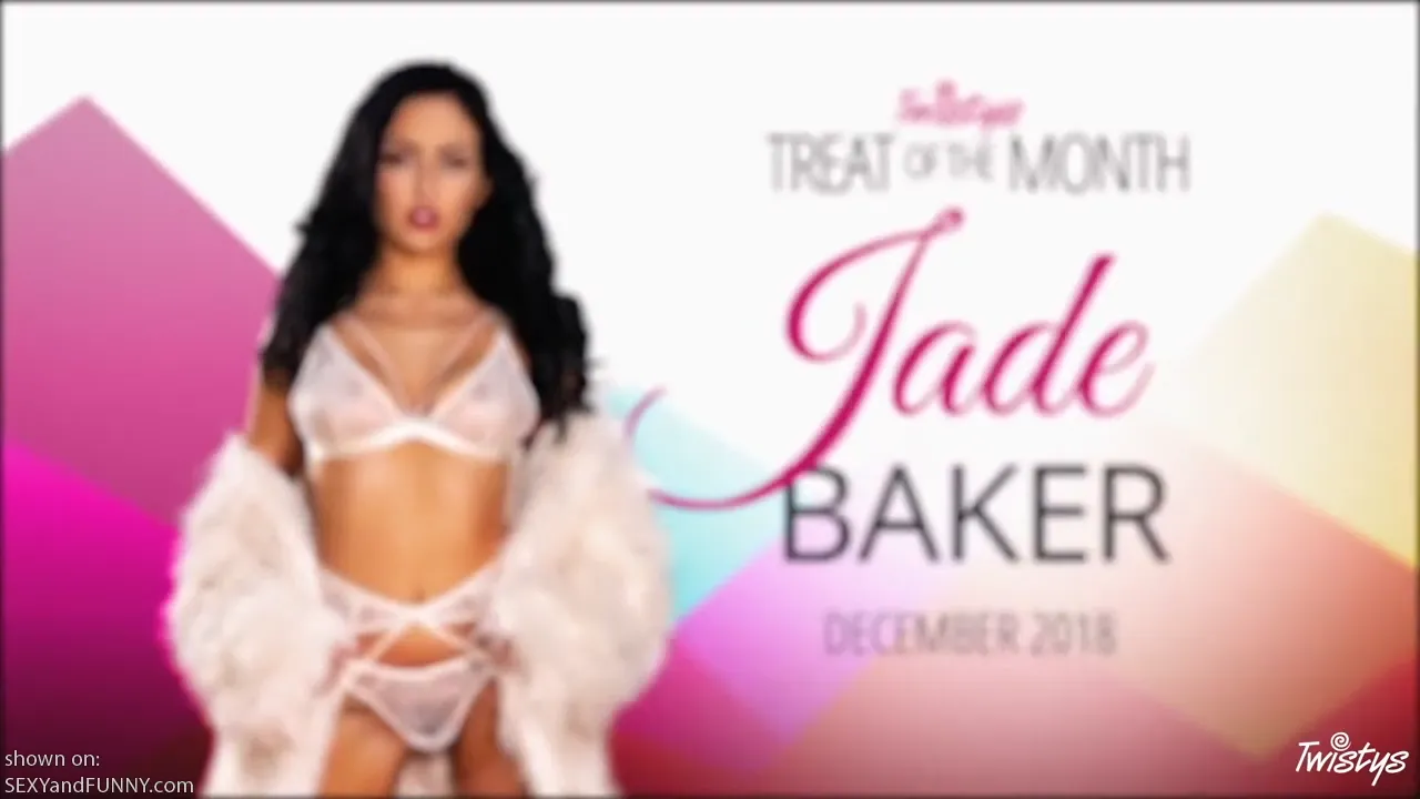 Jayde Wakes Up, Then Strips