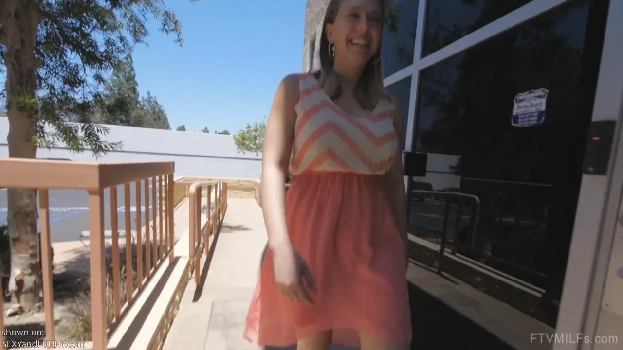 Kagney Flashing in the Morning