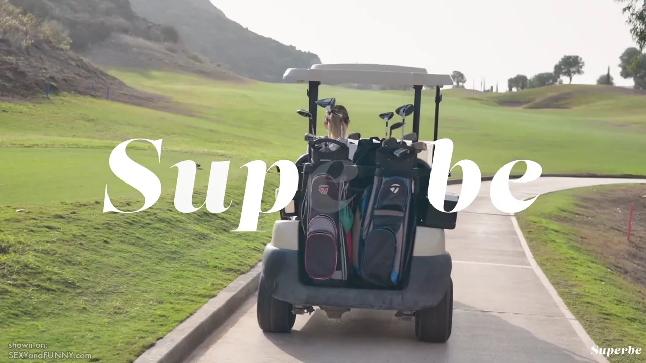 Lilla Katten is a Golf Pro