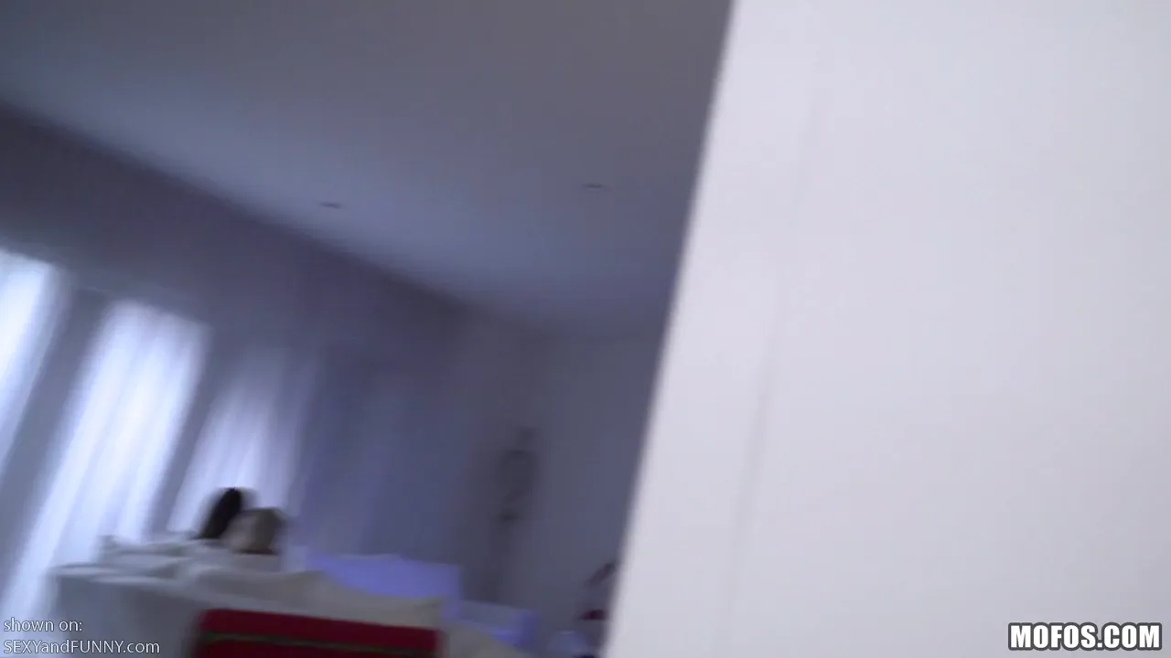 Liza Ties Up Her Boyfriend
