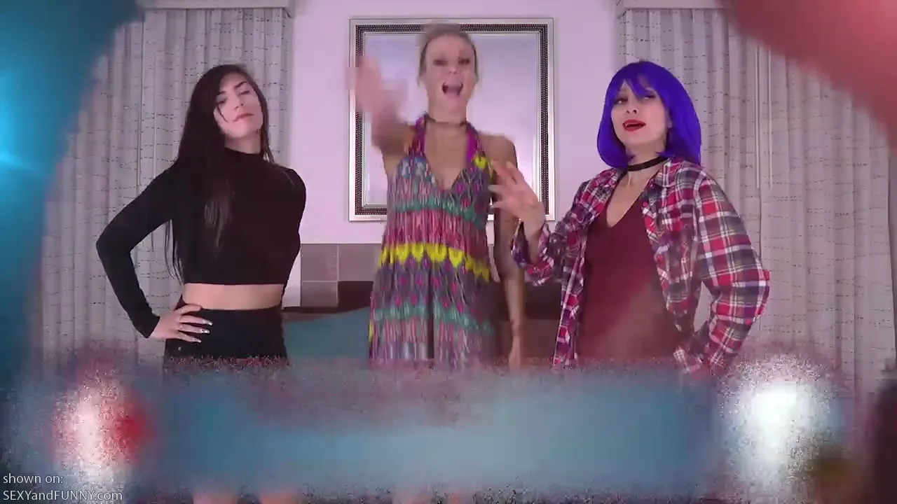 Lost Bets Games: Tattoos & Pierced Boobs