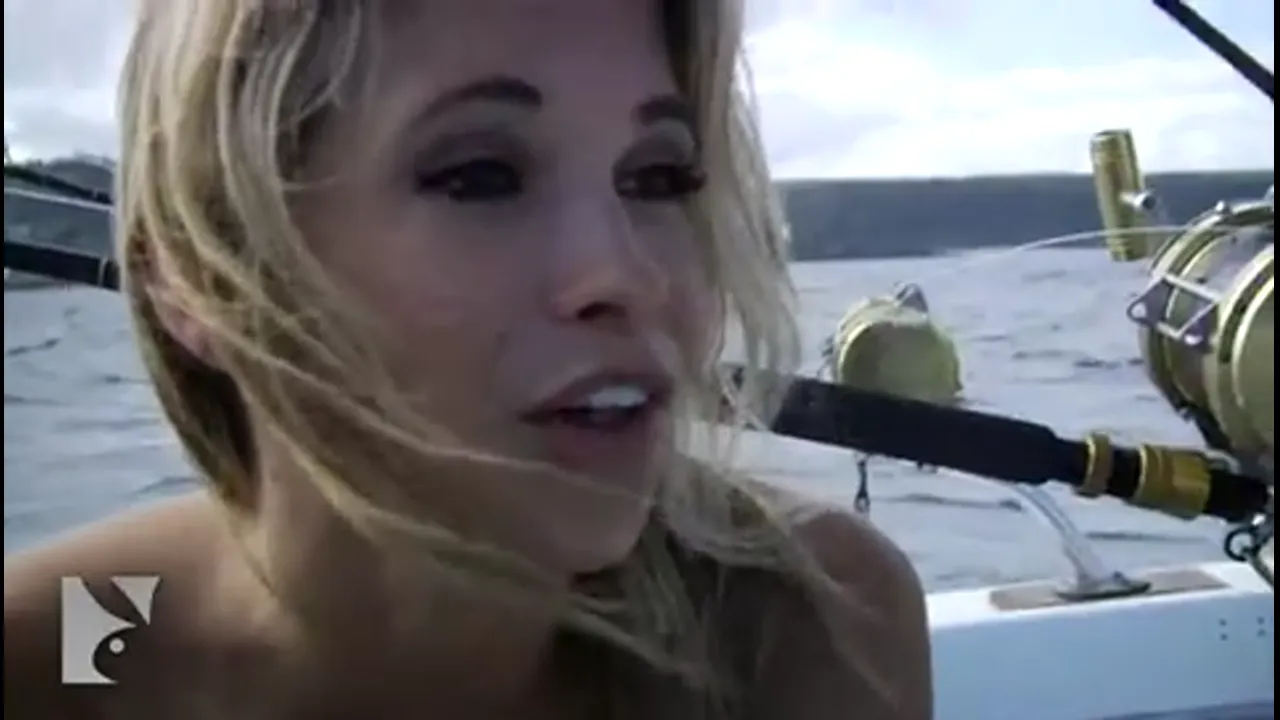 Nude Big Sea Fishing