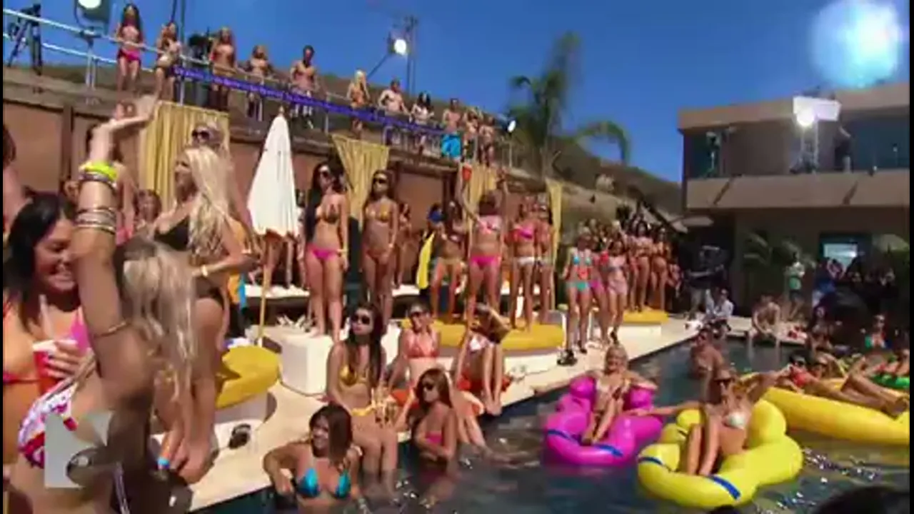 Nude Girls Partying with LMFAO
