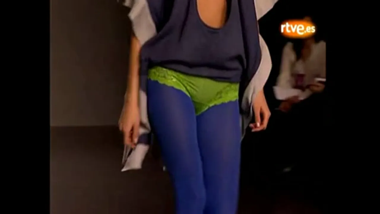 Runway Oops #548