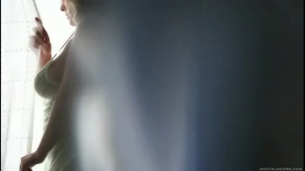 Sexy and Classy Raquel Stoops