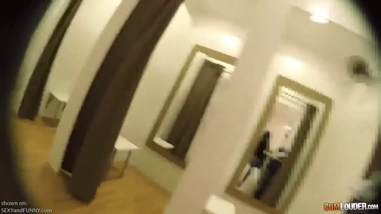 Spying on Noe in the Changing Room