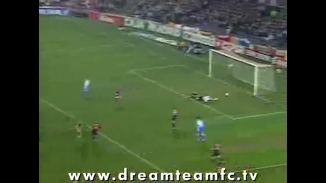 Streaker Scores!
