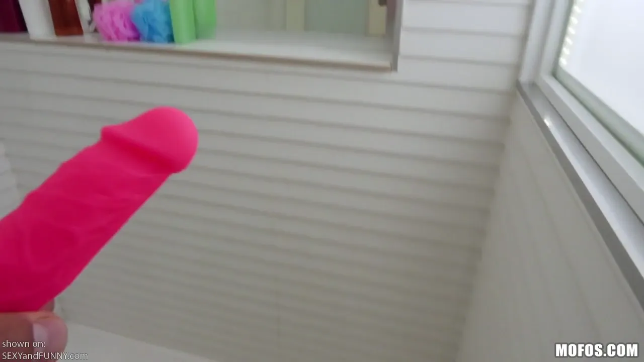 Surprising Sybil in the Shower