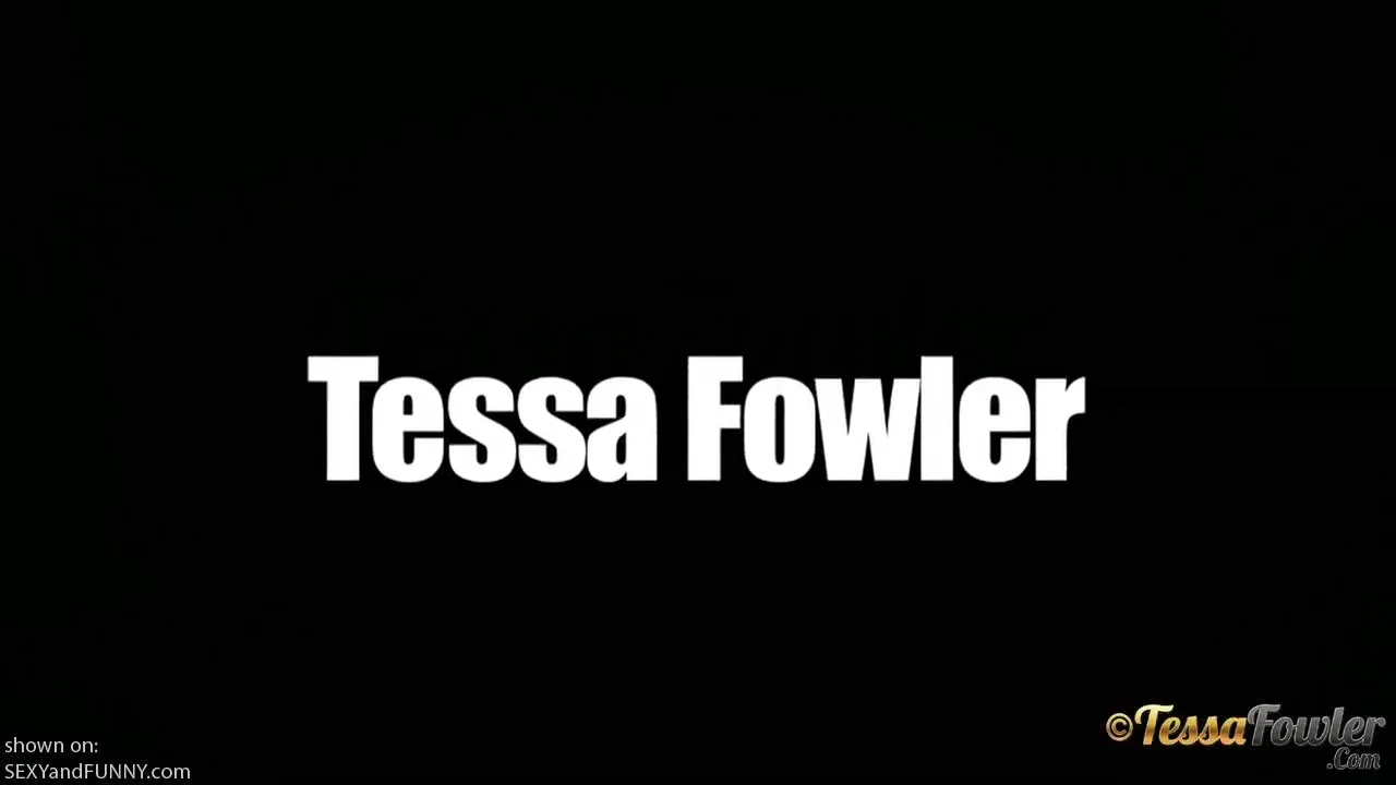 Tessa Getting Her Boobs Wet