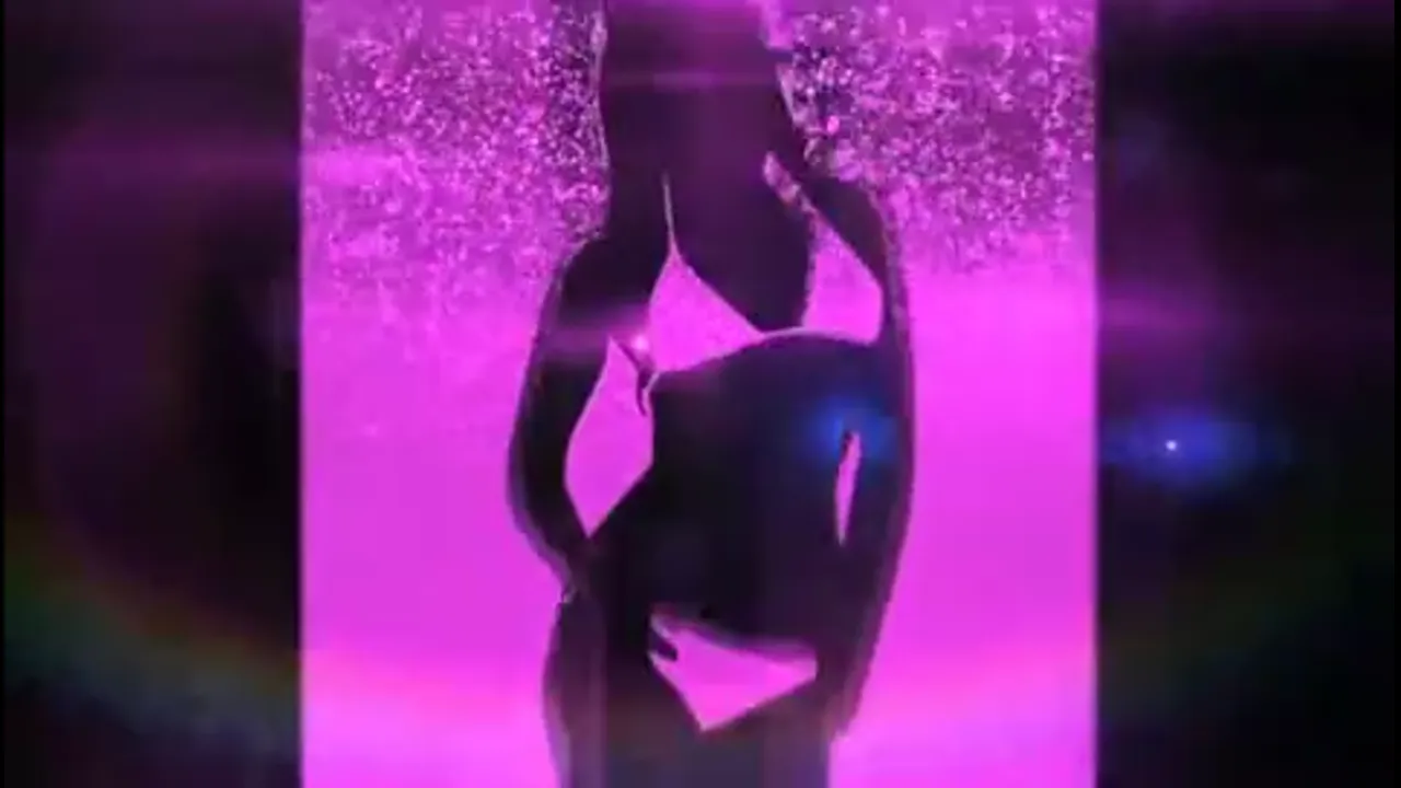 Two Babes Teabag Each Other and Then Get It On