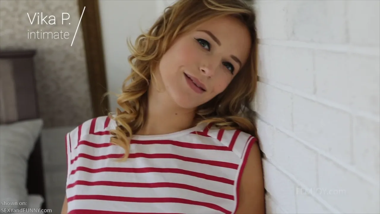 Vika’s Shorts Match Her Pillows