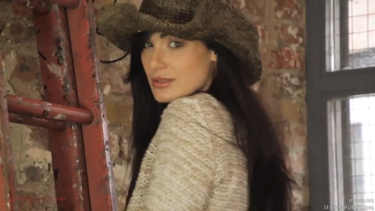 Yana’s a Sexy Cowgirl